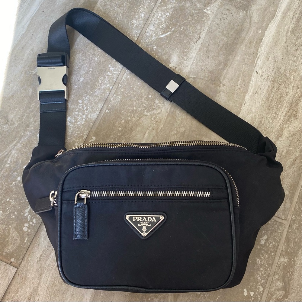 Y2K Vintage Prada Black Nylon and Saffiano Leather Belt Bag with Silver Hardware